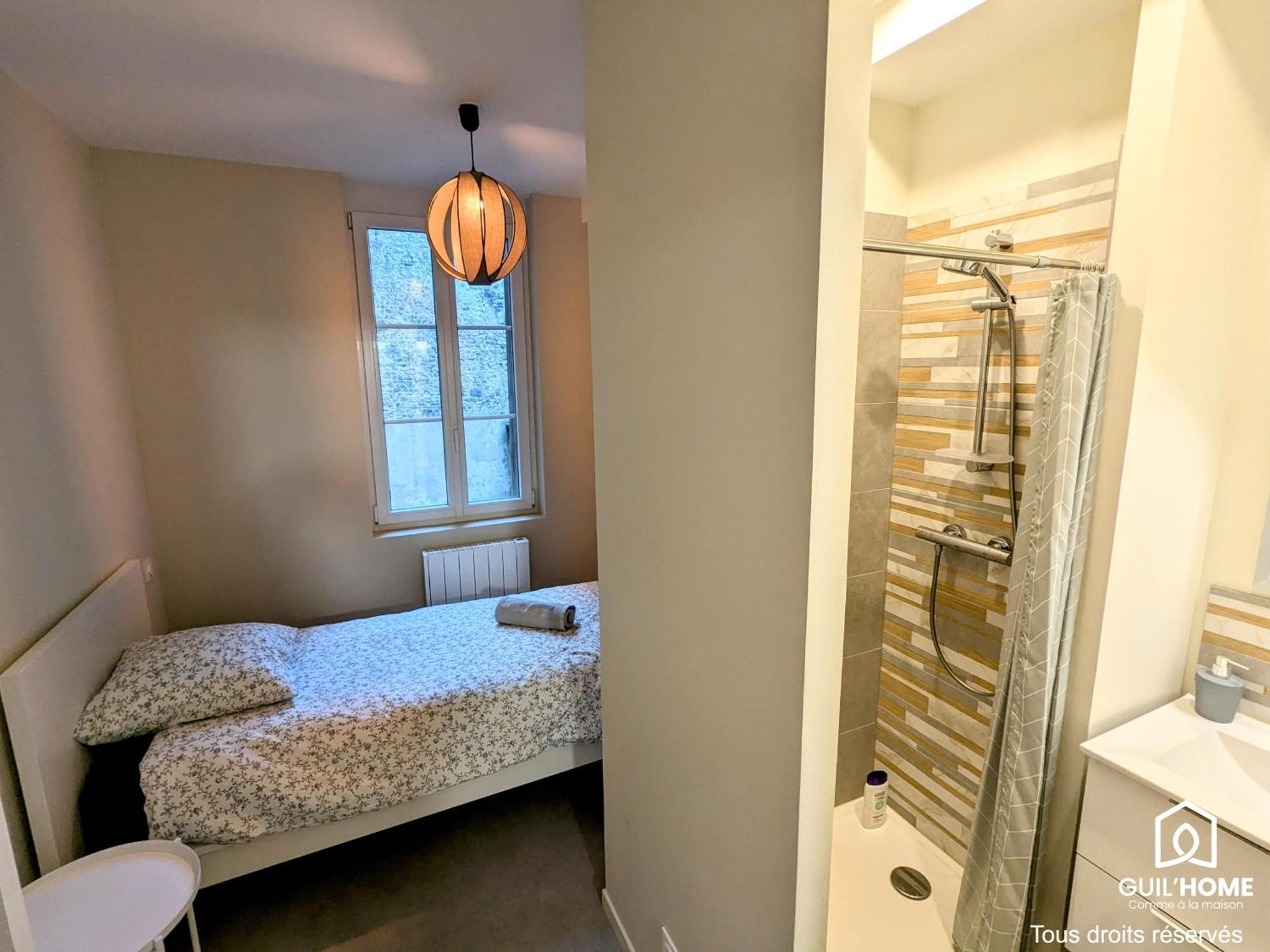 Le Bourgogne - Privees Cosy Et Renovees Avec Douche - Centre Historique Apartamento *